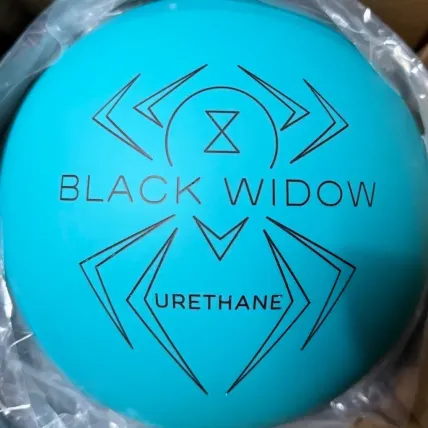 Hammer Black Widow Urethane Mint Solid bowling ball photo