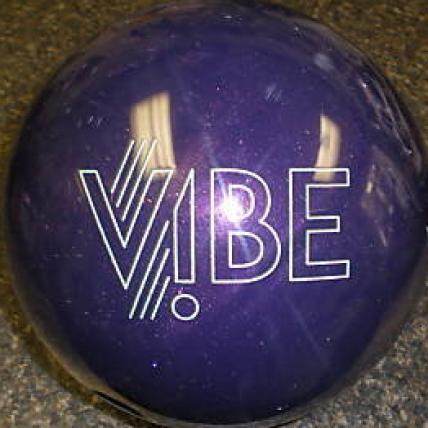 Hammer Purple Vibe bowling ball photo